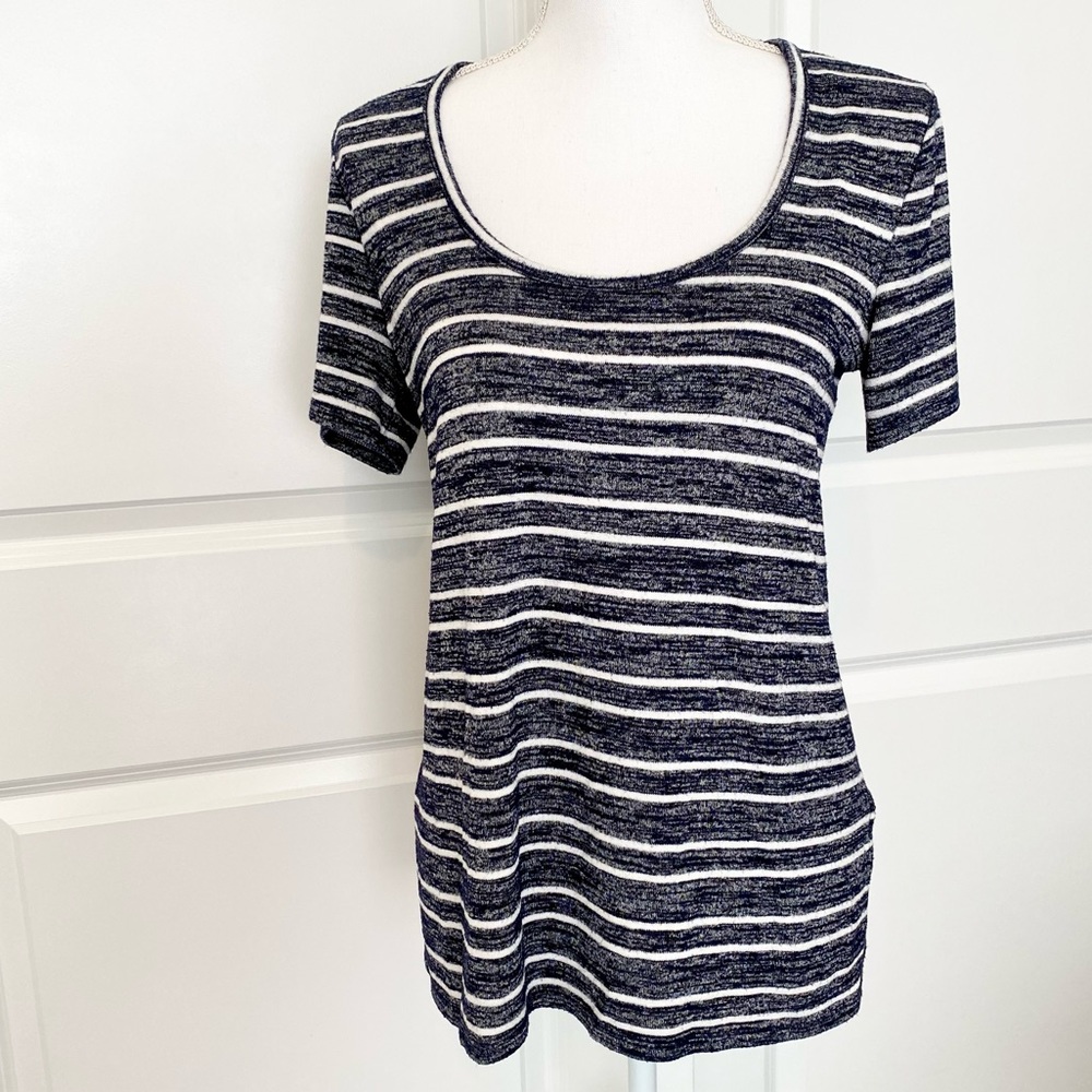 Banana Republic Short Sleeve Lot - Picture 2 of 9